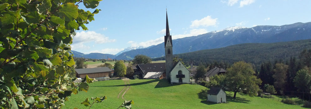 Familienwanderung von Pfalzen zum Issinger Weiher