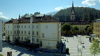 bruneck rathausplatz