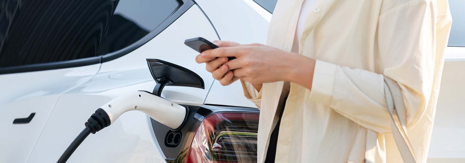 Hotel con ricarica per auto elettriche